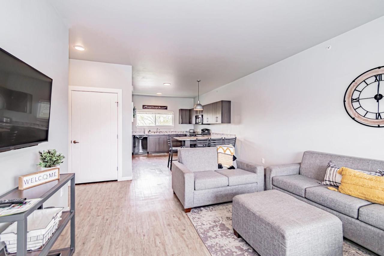 Bringham'S Mill Apartments Perfect For Groups Full Kitchen Gym And Free Parking Rexburg Esterno foto