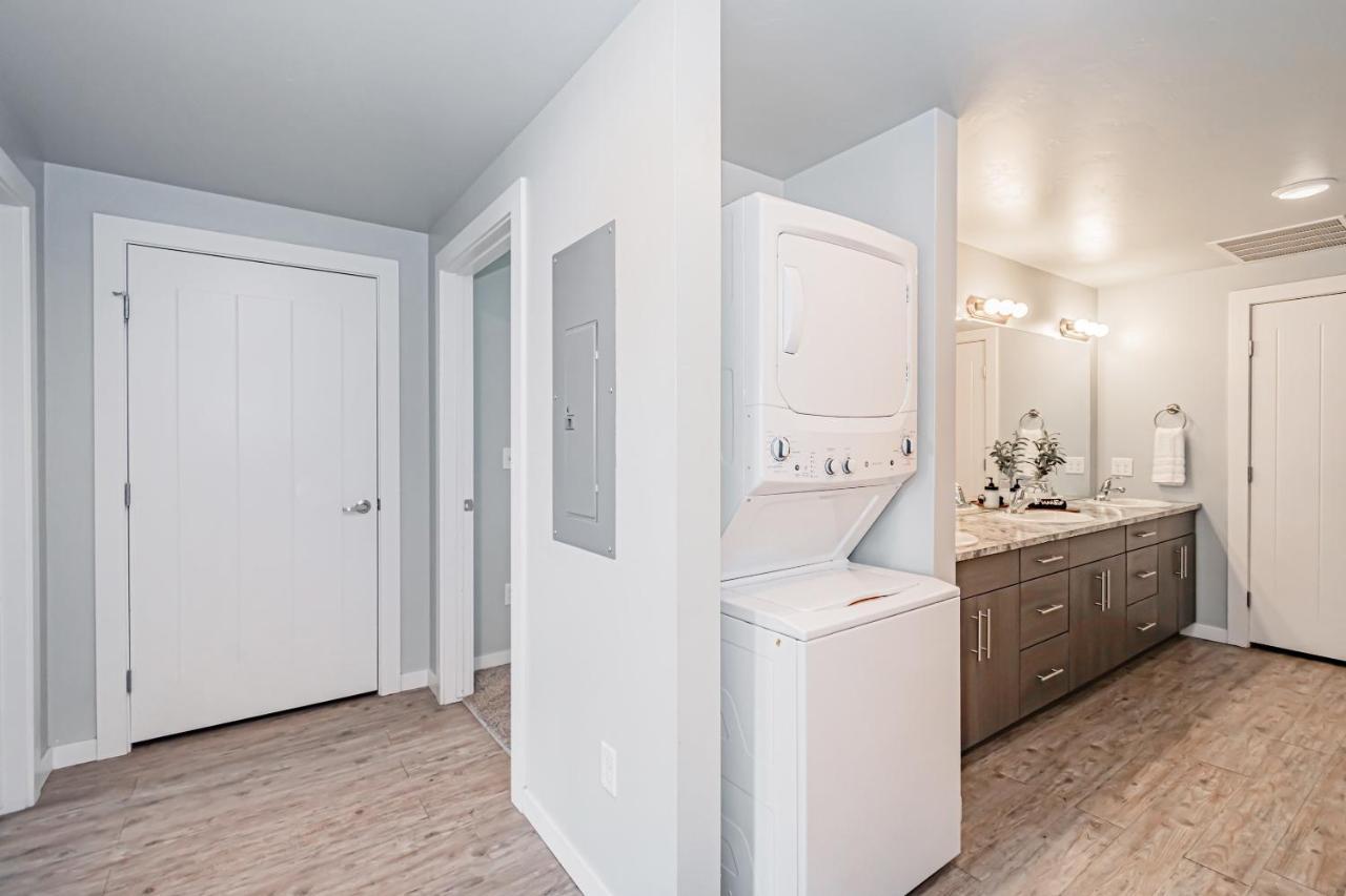Bringham'S Mill Apartments Perfect For Groups Full Kitchen Gym And Free Parking Rexburg Esterno foto