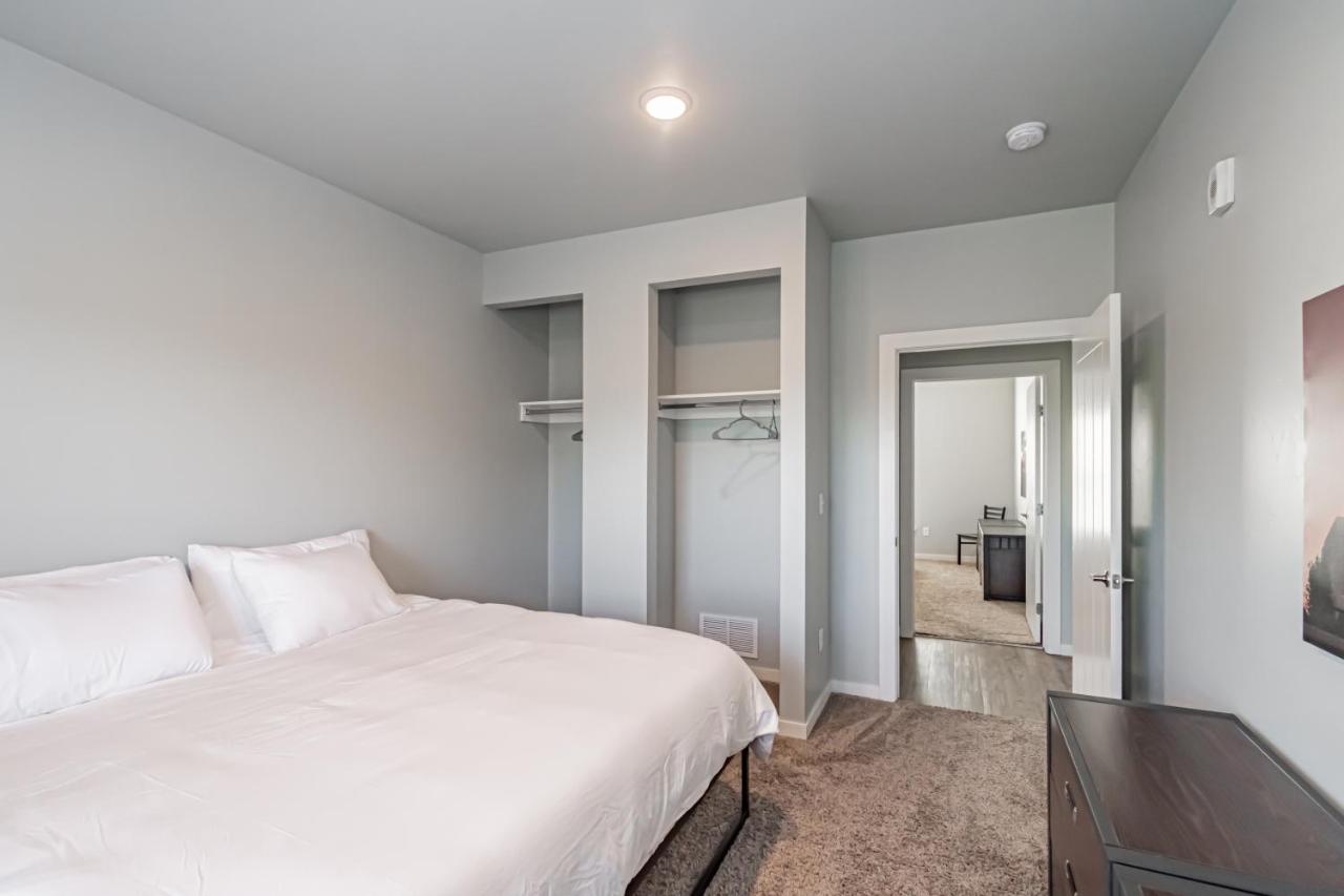 Bringham'S Mill Apartments Perfect For Groups Full Kitchen Gym And Free Parking Rexburg Esterno foto