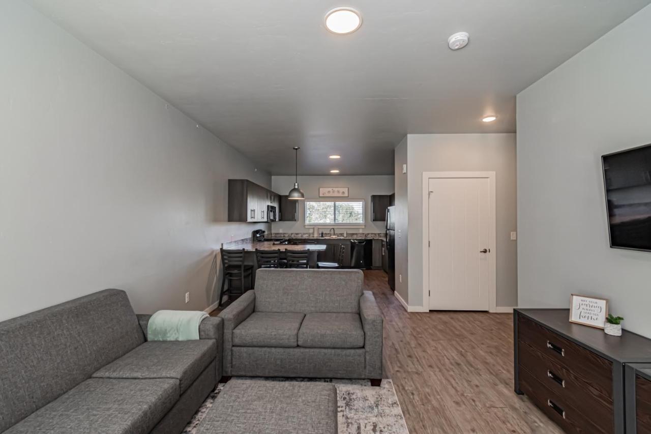 Bringham'S Mill Apartments Perfect For Groups Full Kitchen Gym And Free Parking Rexburg Esterno foto